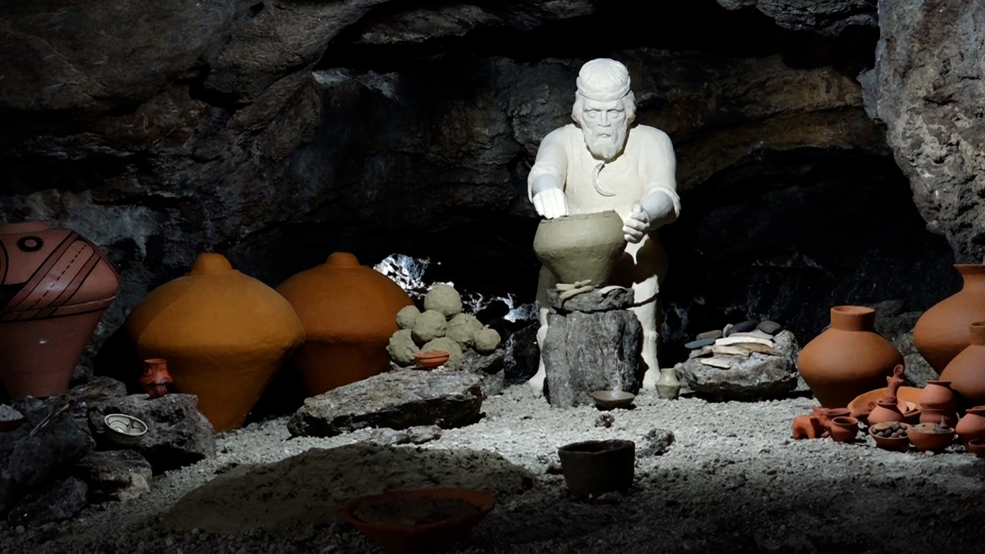 У печері Вертеба відкрили три нові локації трипільської культури