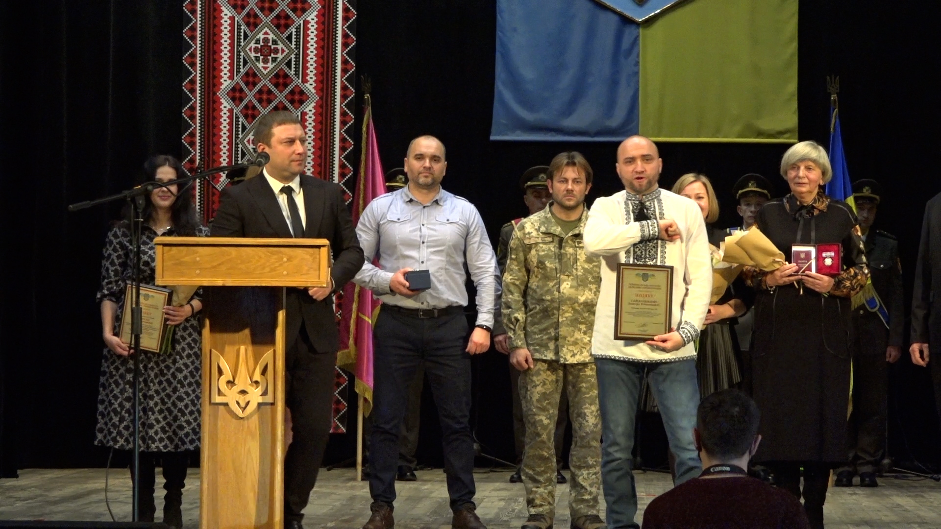 На варті незалежності: у Тернополі нагородили найкращих представників Збройних сил України
