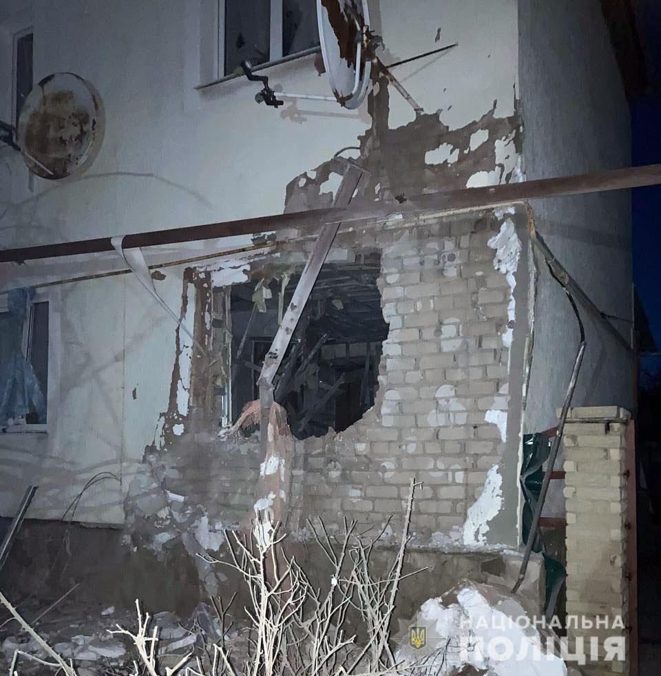 На Донбасі тривають обстріли: є загиблі серед цивільних і військових