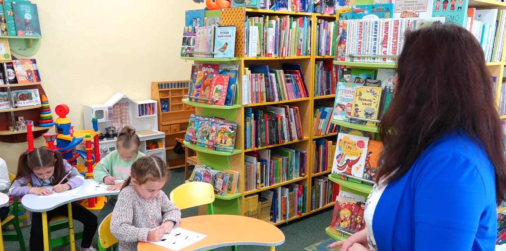 Безкоштовні заняття із польської, німецької та англійської проводять у тернопільській бібліотеці