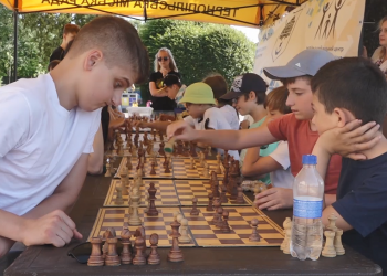 Грають шахісти, виграють – ЗСУ: міжнародний день шахів відзначили у Тернополі