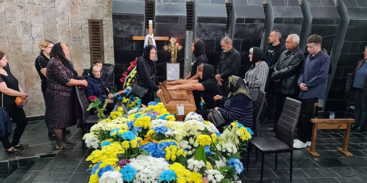 Полеглого воїна Миколу Голубовича проводжають в останню путь у Тернополі