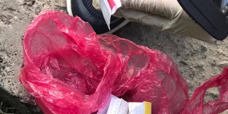 У Тернополі затримали чоловіків з наркотиками