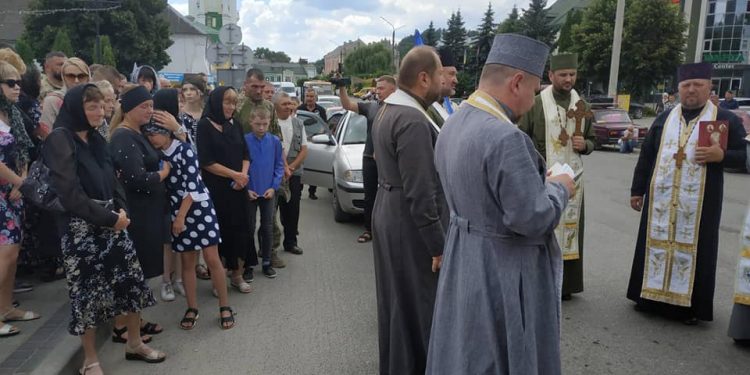 Тіло полеглого воїна Василя Наконечного зустріли на Кременеччині