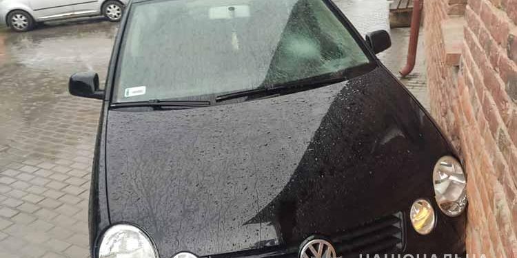 Під колеса автівки потрапила 38-річна жінка у Бережанах