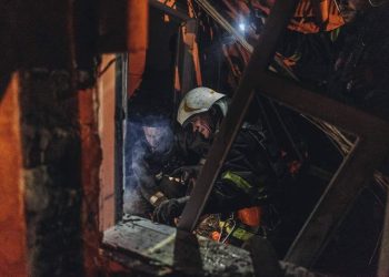 169 доба війни: окупанти продовжують обстрілювати схід України