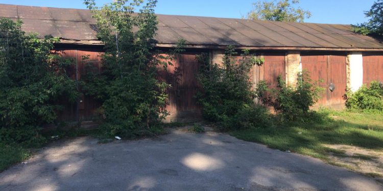 У комунальну власність Шумська передали гаражі вартістю 370 тисяч гривень