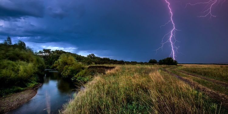 Про грози 11 серпня попереджають жителів Тернопільщини