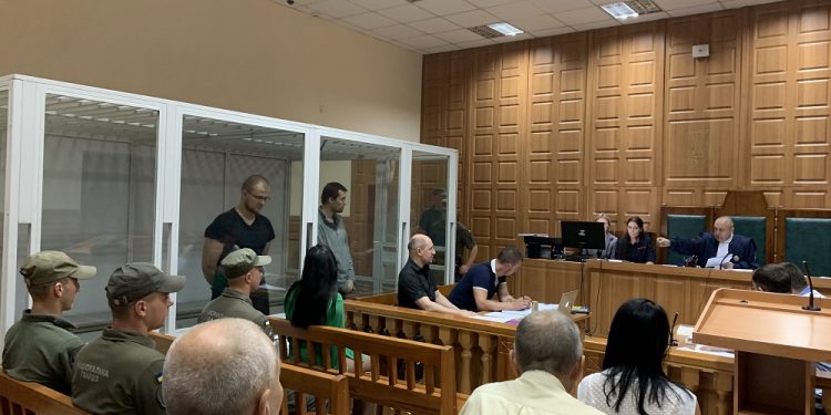 Судове засідання у справі псевдоволонтерів братів Козаків перенесли