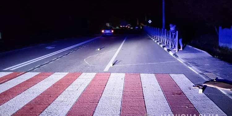 Неповнолітню дівчину збила автівка на пішохідному переході на Тернопільщині