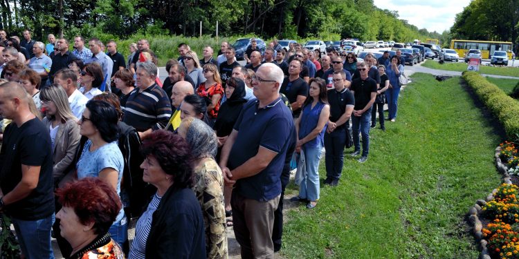 Із захисником України Олексієм Карповим попрощалися на Збаражчині