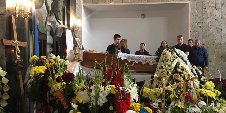 Із досвідченим лікарем Вячеславом Зайцевим сьогодні прощаються у Тернополі