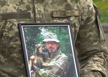 Усміхнений добряк — таким запам’ятають захисника Володимира Блажківа, із яким попрощалися у Тернополі