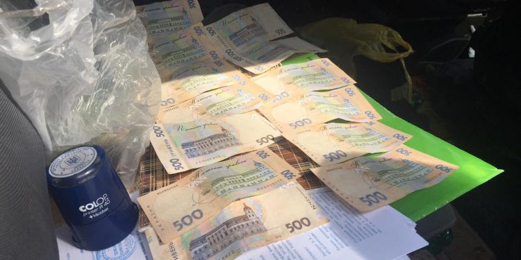 Директор підприємства, якого викрили на хабарі, перебуватиме під вартою