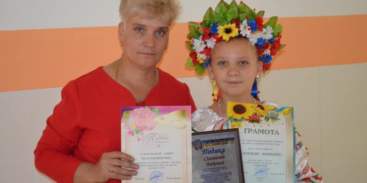 Дрон військовим подарувала дівчинка із Заліщиків