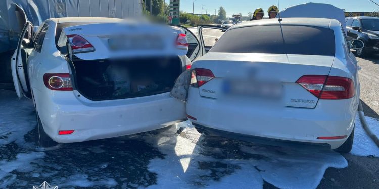 Через ДТП з потерпілими на виїзді з Тернополя ускладнений рух