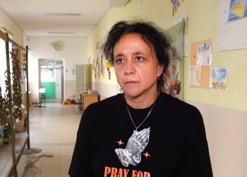 Робить сухі борщі і збирає гроші на авто, бо хоче допомогти коханому та його побратимам