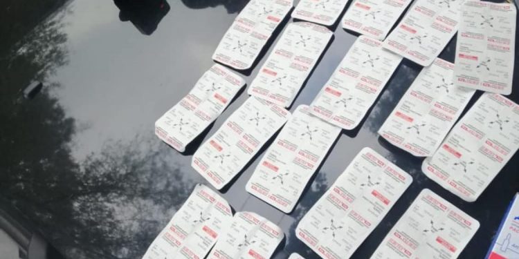 Чоловіка з наркотичними препаратами виявили тернопільські правоохоронці