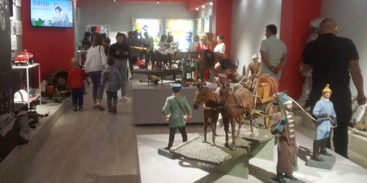 Марку, присвячену легендарному Патрону, погасили у Тернополі