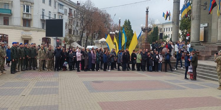 Полеглих героїв вшанували з нагоди Дня захисників і захисниць у Тернополі