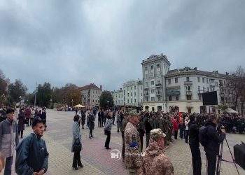 Полеглих героїв вшанували з нагоди Дня захисників і захисниць у Тернополі