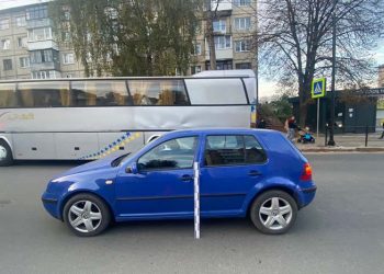 Внаслідок ДТП госпіталізували 44-річну жінку в Тернополі