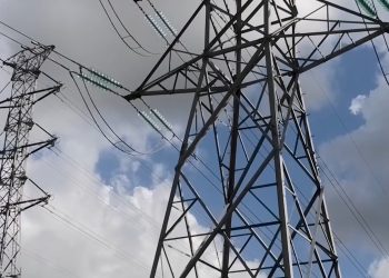 Через пожежу на трансформаторній підстанції жителі Збаража залишилися без електроенергії