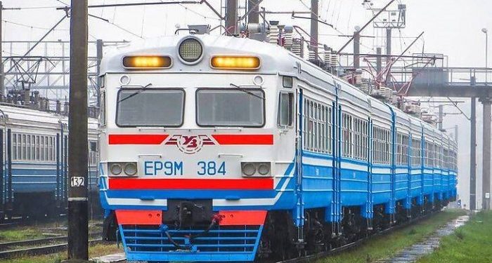 Через Тернопіль не курсуватимуть деякі електропотяги