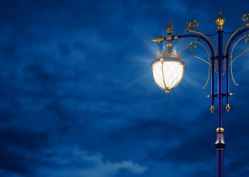 До 21.00 рекомендували вмикати половину вуличного освітлення на Тернопільщині