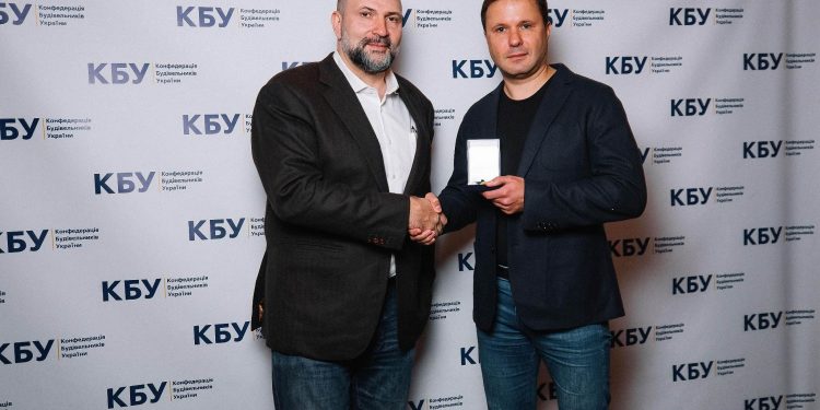Орденом “БУДУЄМО КРАЇНУ” нагороджений голова ради директорів компанії “Креатор-Буд” Ігор Гуда