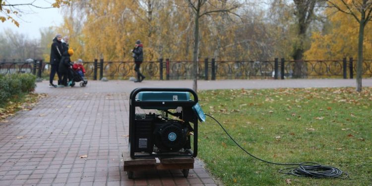 ОСББ і управителям будинків міська рада компенсуватиме 50% від вартості генераторів