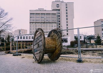 Облаштування дощового колектора триває у Тернополі