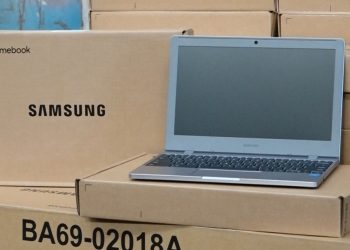 Освітянам Тернопільщини передали 1182 ноутбуки
