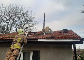 Господарська будівля спалахнула у Монастириській громаді