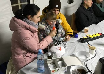 Задля інгаляції привели дівчинку у “пункт незламності” в Тернополі