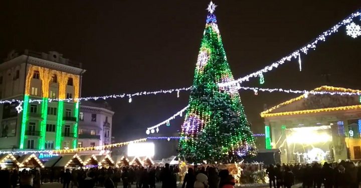 Новорічну ялинку вирішили не встановлювати в центрі Тернополя