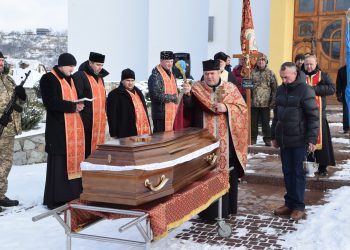 Із Романом Кійонком прощаються у Чортківській громаді