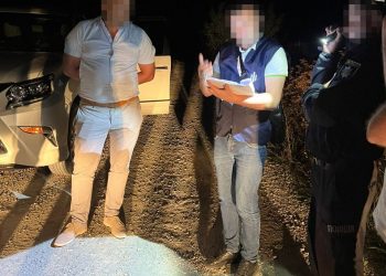 Справу тернопільського податківця, якого підозрюють у поборах, скерували до суду