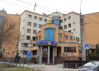 Працедавцям продовжать виплачувати компенсацію за працевлаштування ВПО у 2023 році