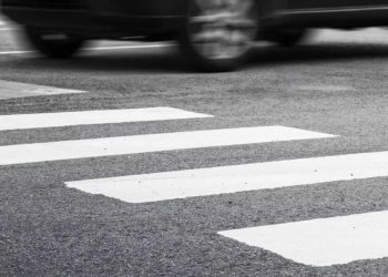 Жінка потрапила під колеса автомобіля на пішохідному переході в Тернополі