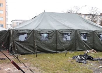 Благодійний фонд “Карітас. Тернопіль” розгорнув два пункти обігріву на своєму подвір’ї