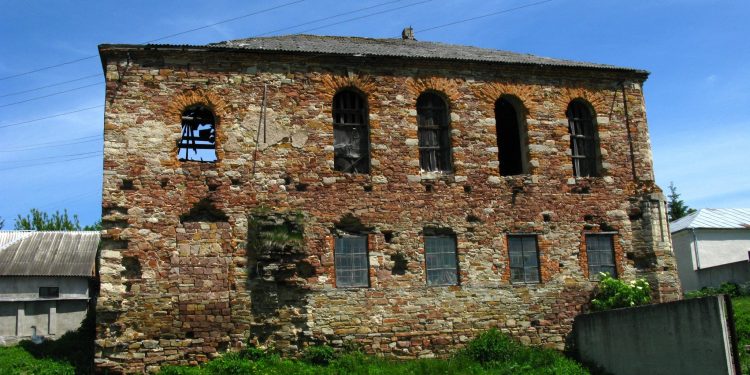 Прокуратура вимагає в селищної ради взяти на баланс пам’ятку архітектури
