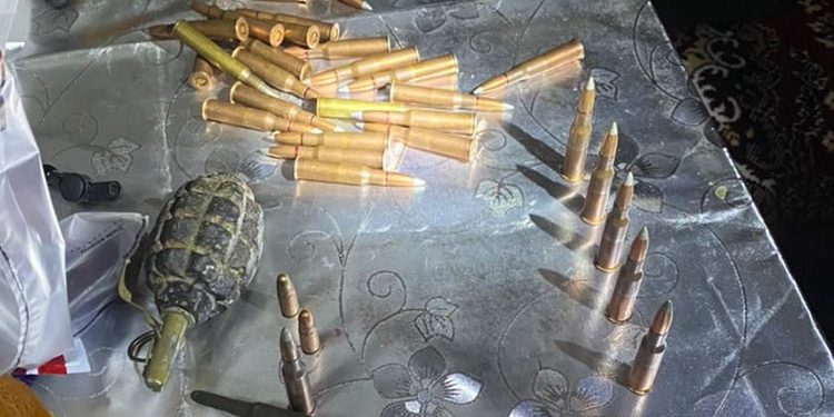 Зброю та боєприпаси виявили у чоловіка в Копичинецькій громаді