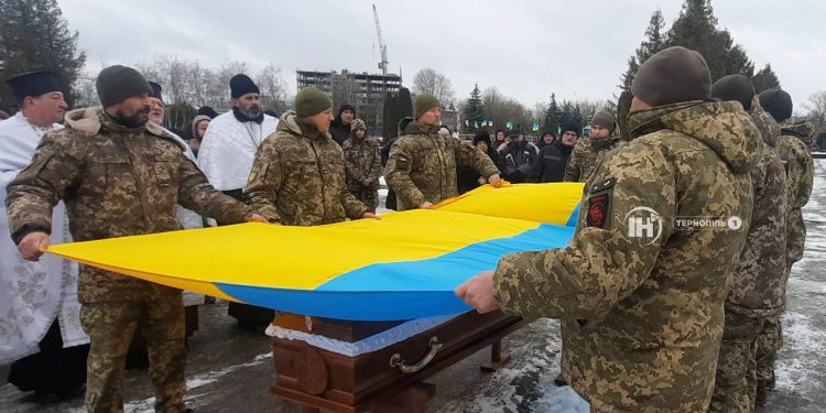 37-річного воїна Сергія Заблоцького сьогодні ховають у Тернополі