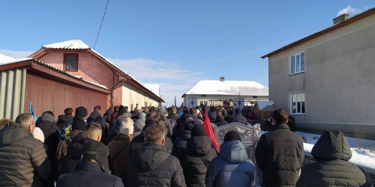 Громадського активіста і воїна Василя Капустинського ховають сьогодні у Білобожницькій громаді