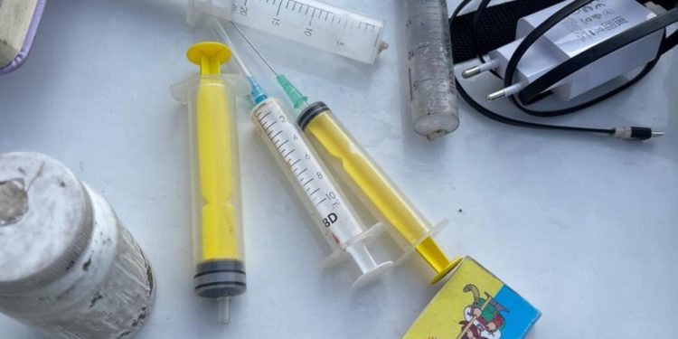 Чоловіка з наркотиками виявили у Тернополі