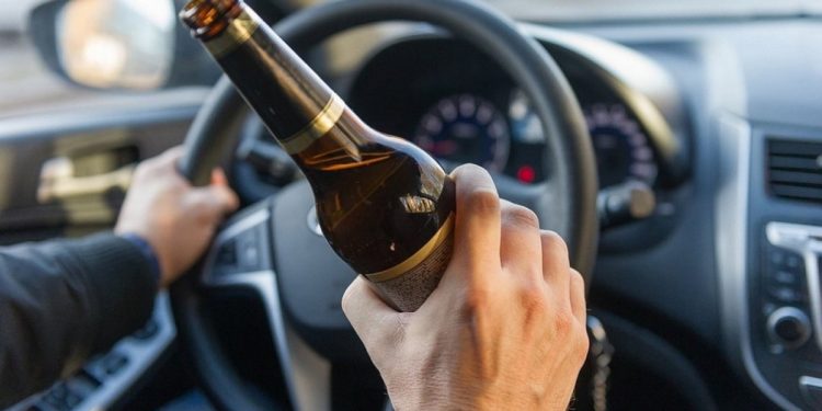 Двоє п’яних водіїв пропонували хабар поліцейським на Тернопільщині