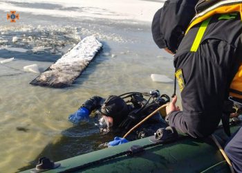 Знайшли тіло хлопця, який втопився у ставку в Скалаті