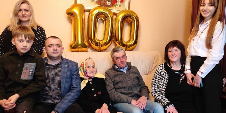 Столітній ювілей відзначила жителька Великої Березовиці