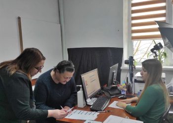 У 61 рік вперше отримала паспорт жінка на Тернопільщині